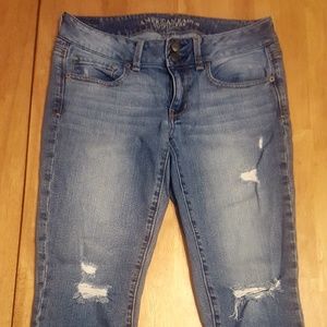 AEO Destroyed Artist Crop